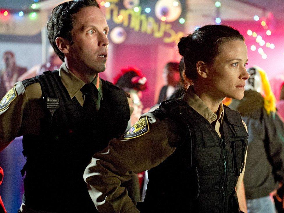 Резня в парке аттракционов (reznja-v-parke-attraktsionov) Фильм 2015