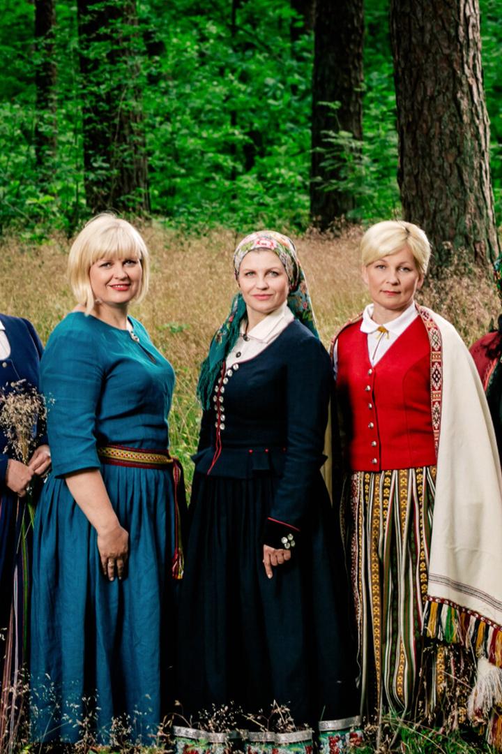 Īstās latvju saimnieces (sts-latvju-saimnieces) Реалити-шоу