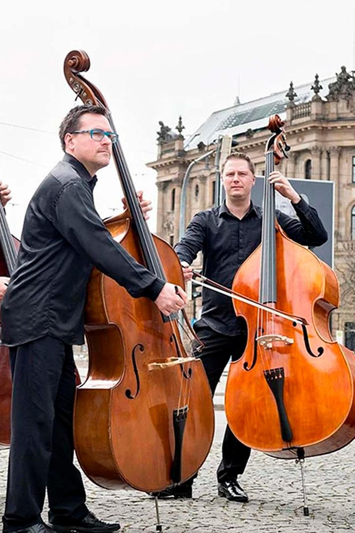 Contrebasses virtuoses ! Avec l'ensemble Bassiona Amorosa (contrebasses-virtuoses-avec-lensemble-bassiona-amorosa) Музыка