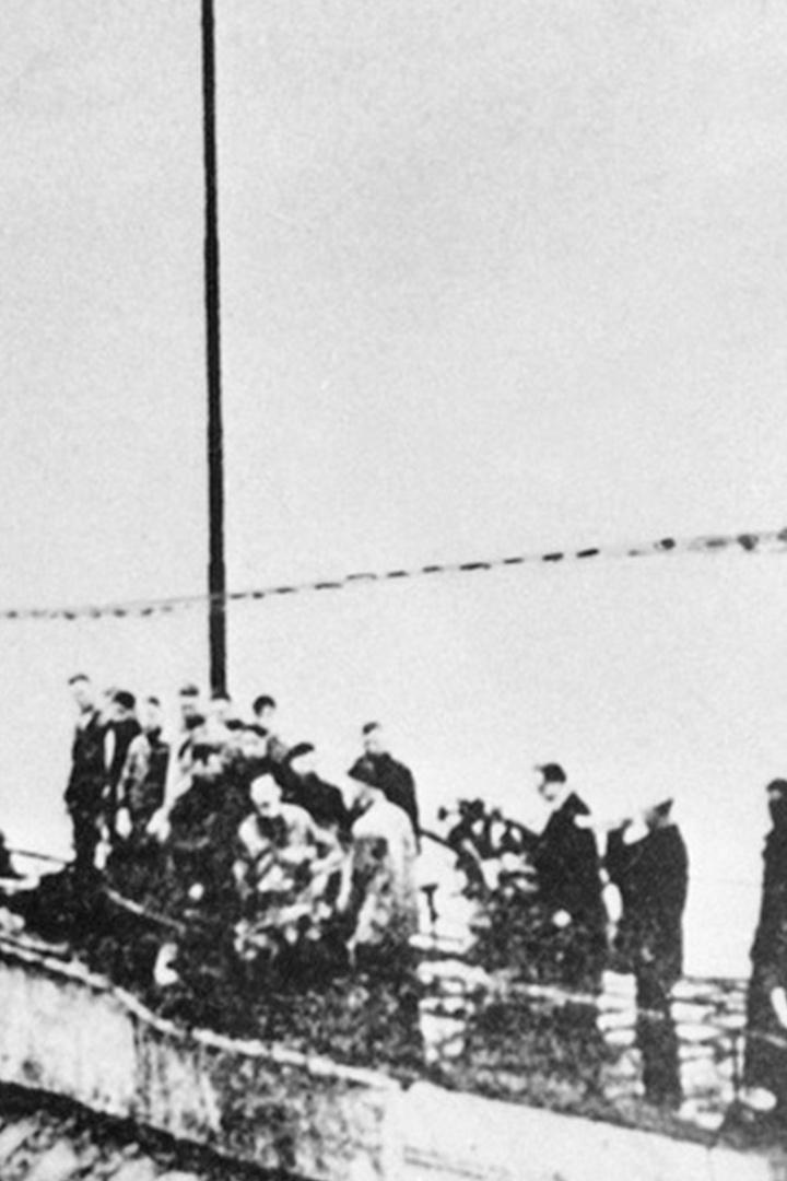 Kommando Selbstzerstörung - Der Untergang der Kaiserlichen Flotte (kommando-selbstzerstrung-der-untergang-der-kaiserlichen-flotte) Документальный фильм