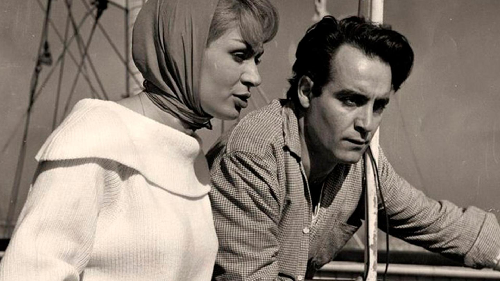 Συννεφιασμένη Κυριακή Фильм 1959