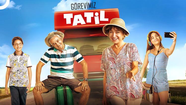 Постер Görevimiz Tatil