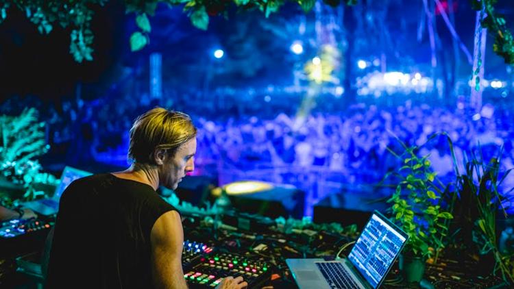 Постер Richie Hawtin at Family Piknik 2017