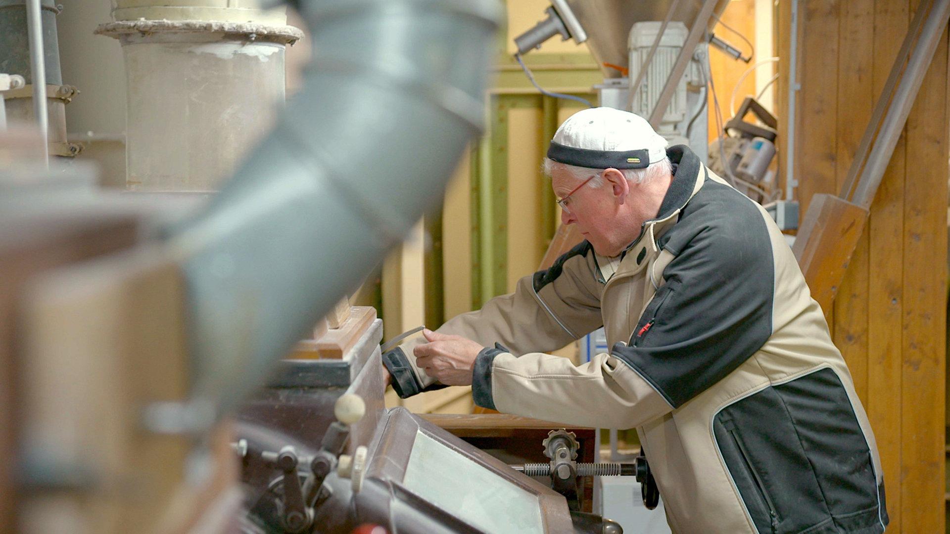 Unser Brot - Unsere Mühlen (unser-brot-unsere-mhlen) Документальный фильм