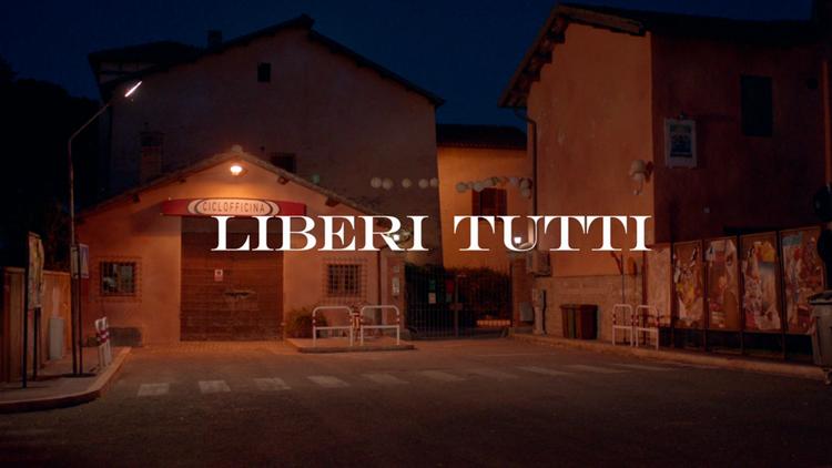 Постер Liberi tutti