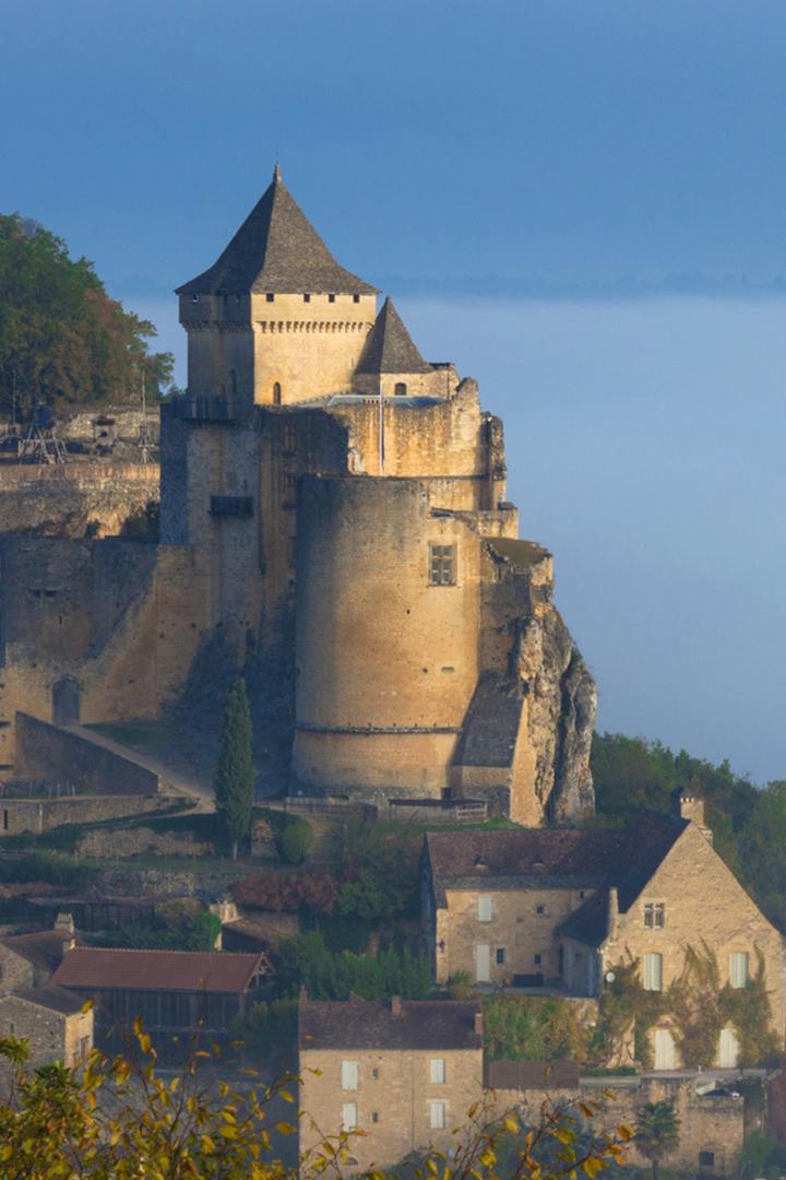 La gran historia de los castillos (la-gran-historia-de-los-castillos) Документальный фильм