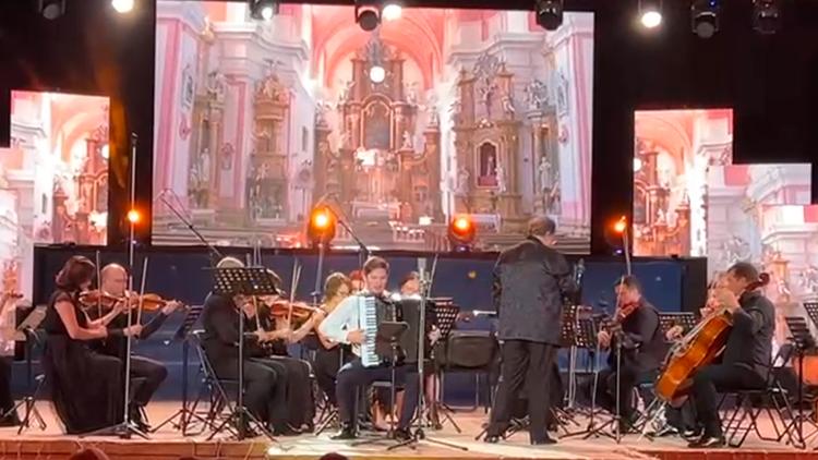 Постер Festivalul Internațional Crescendo.Weber: Concertul pentru clarinet și orchestră