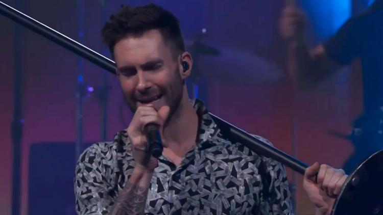 Постер Maroon 5 - Live in London 2014