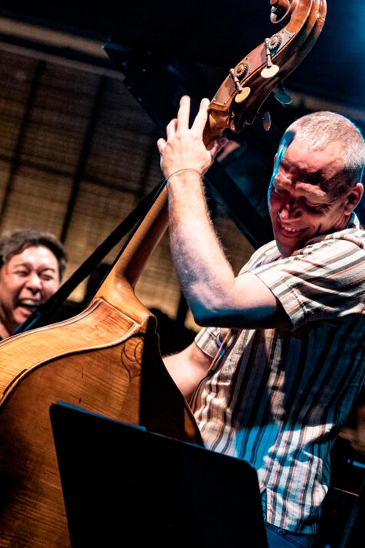 Avishai Cohen and Makoto Ozone at the Philharmonie de Paris (avishai-cohen-and-makoto-ozone-at-the-philharmonie-de-paris) Музыка