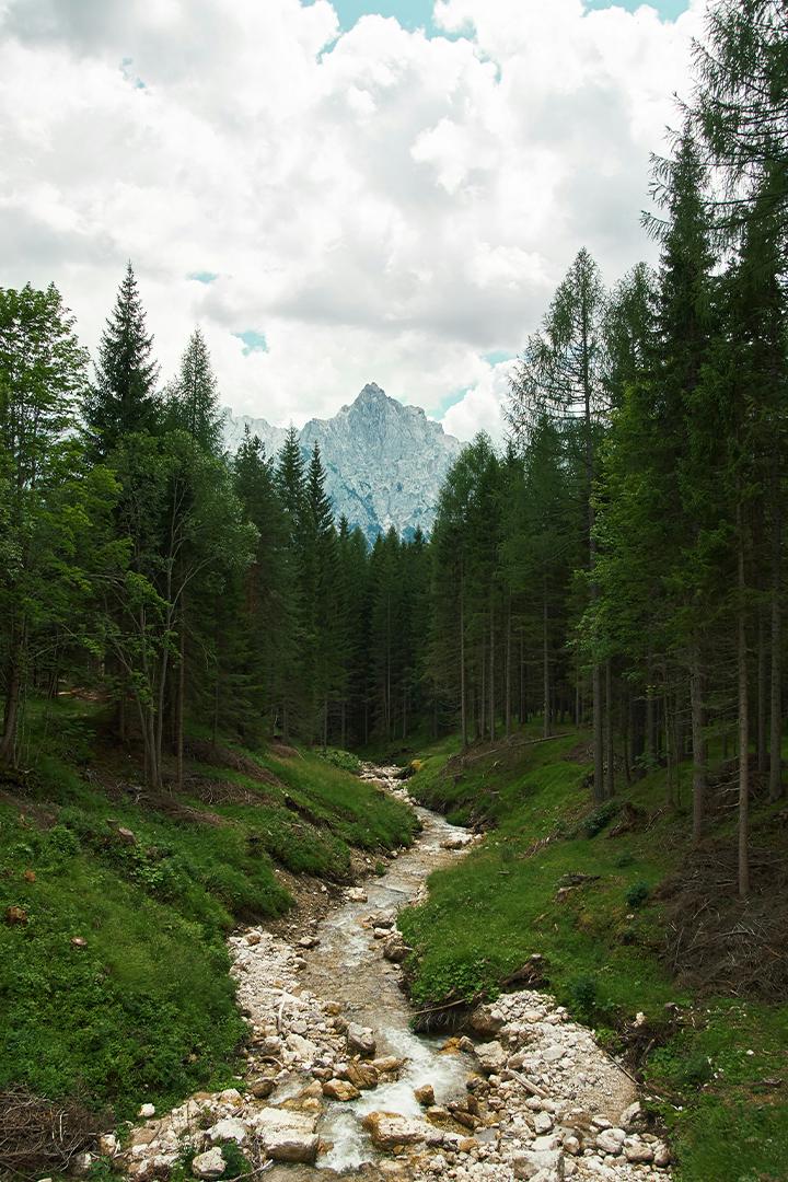Горный ручей Италия (gornyj-ruchej-italija) Досуг, хобби