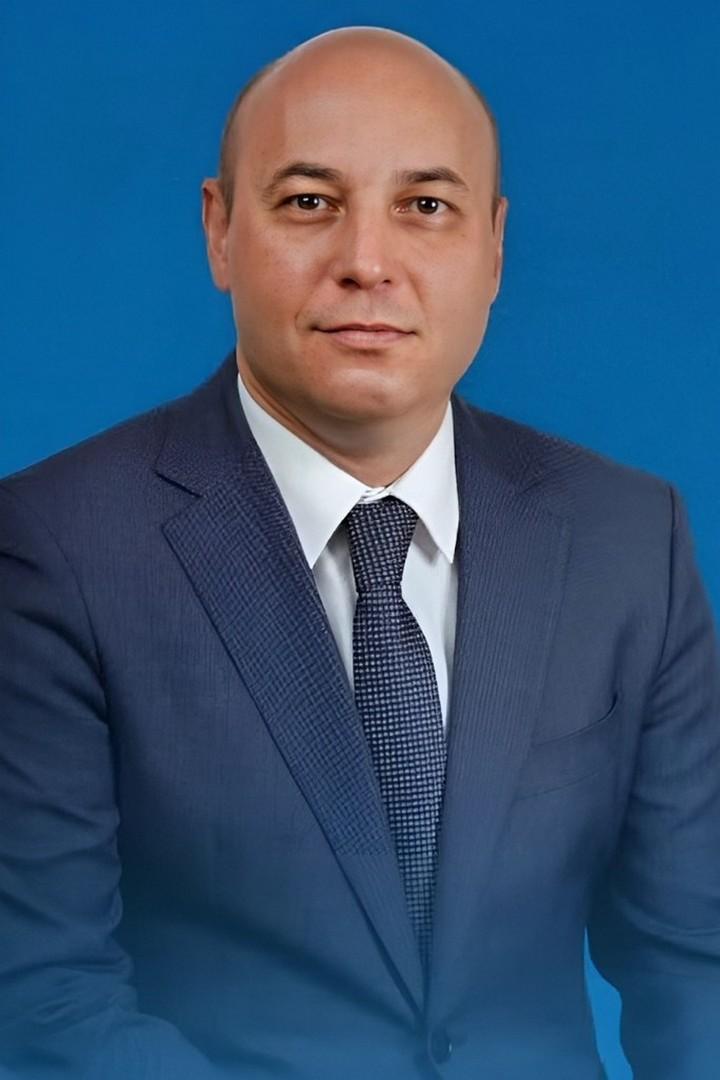 Прямой эфир с главой Мирнинского района Александром Басыровым (prjamoj-efir-s-glavoj-mirninskogo-rajona-aleksandrom-basyrovym) Другое