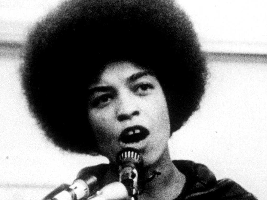 Освободите Анджелу! (osvobodite-andzhelu) Документальный фильм