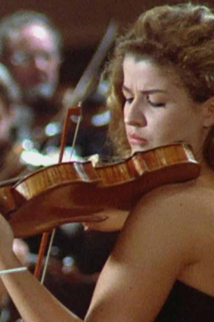 Anne-Sophie Mutter und Herbert von Karajan Sternstunden der Musik (anne-sophie-mutter-und-herbert-von-karajan-sternstunden-der-musik) Музыка