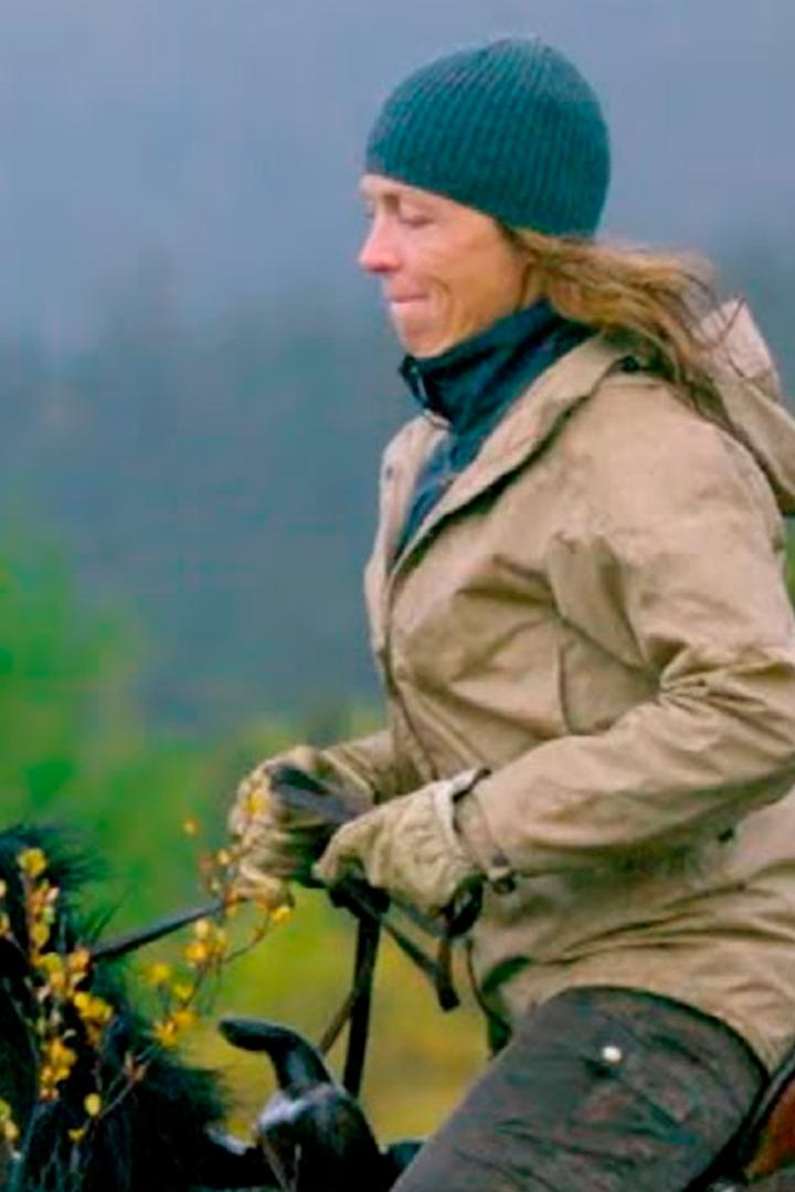 Oakley Women Don't Horse Around (oakley-women-dont-horse-around) Документальный фильм