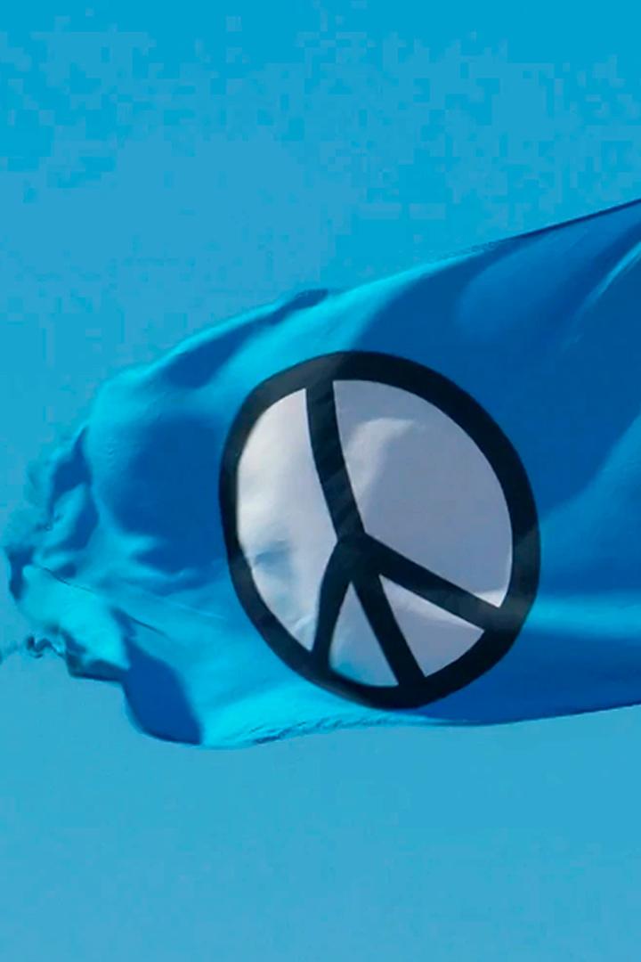 Un symbole, une cause (un-symbole-une-cause) Документальный сериал