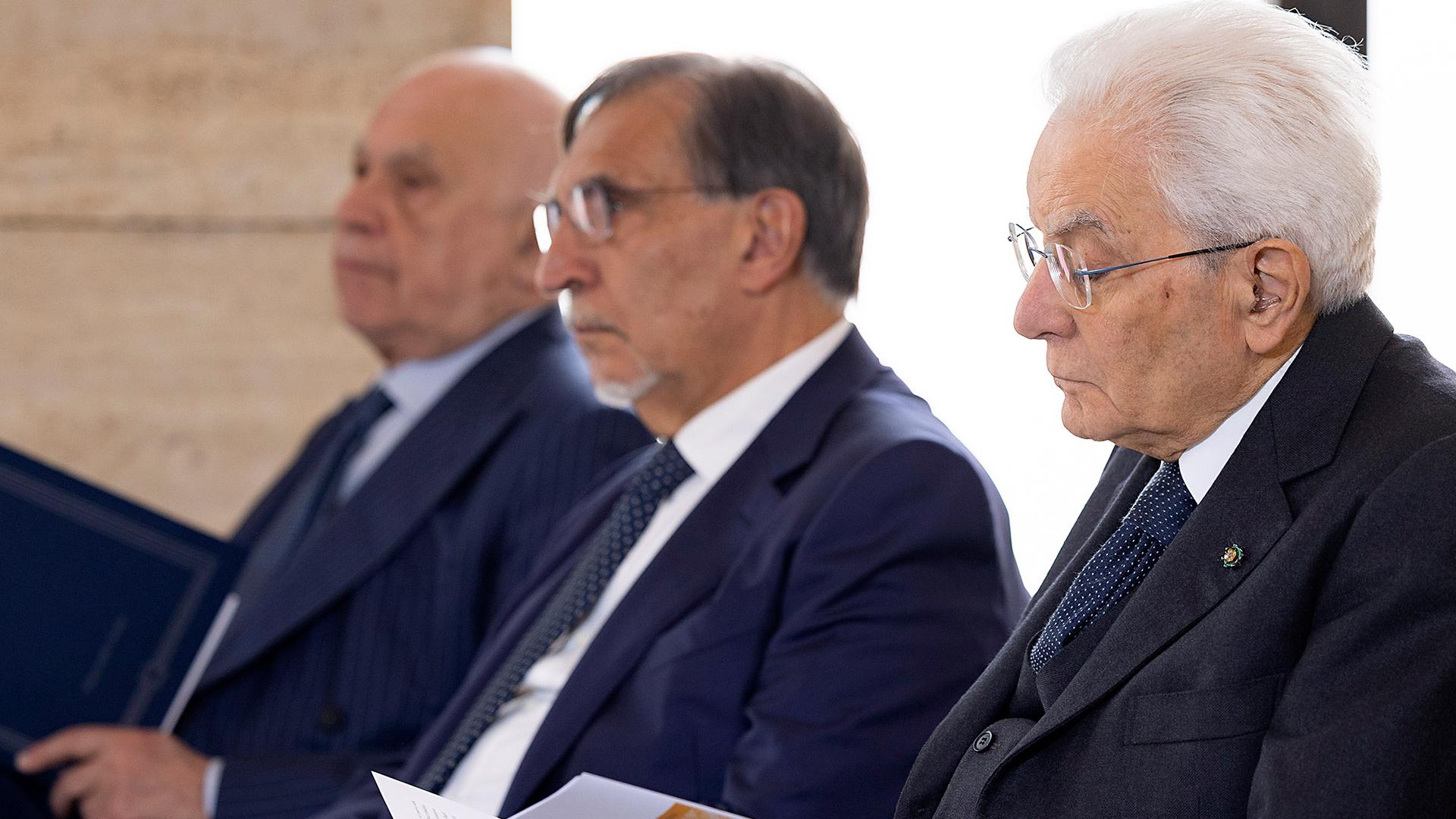 Riunione straordinaria della Corte Costi (riunione-straordinaria-della-corte-costi) Другое