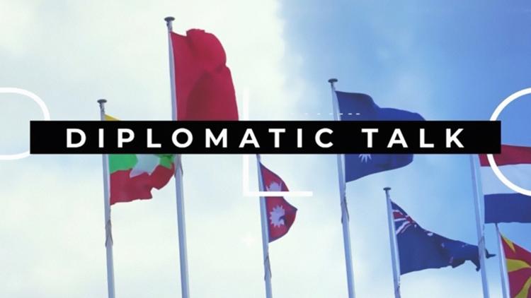 Постер Diplomatic Talk