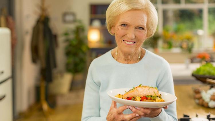 Постер Mary Berry's Simple Comforts