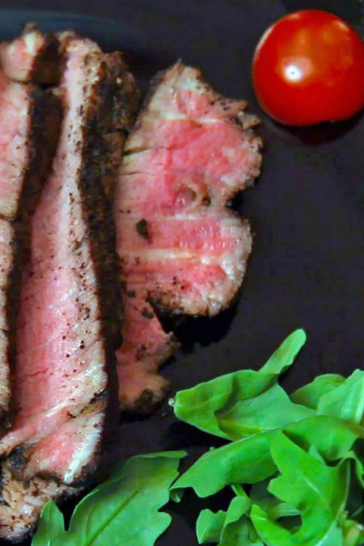 Авторская кухня ресторана «Красный Лев» (avtorskaja-kuhnja-restorana-krasnyj-lev) Документальный фильм