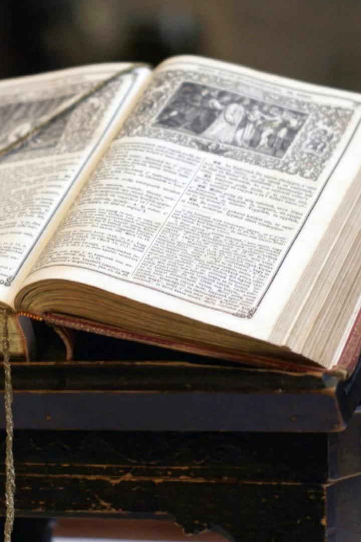 Bibelfest, freundlich, kompromisslos: Die Zeugen Jehovas (bibelfest-freundlich-kompromisslos-die-zeugen-jehovas) Документальный фильм