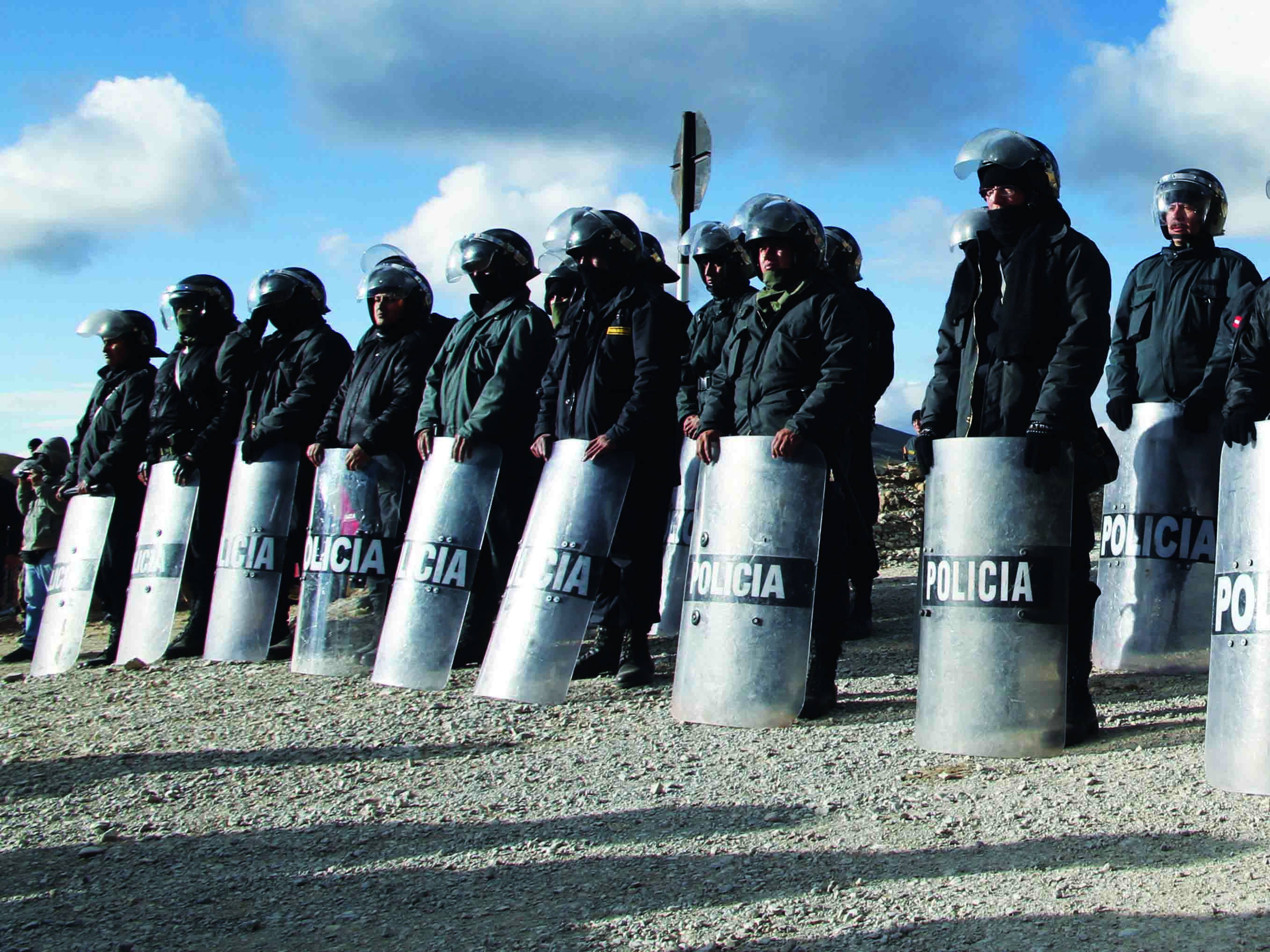 Грязная война за золото (grjaznaja-vojna-za-zoloto) Документальный фильм