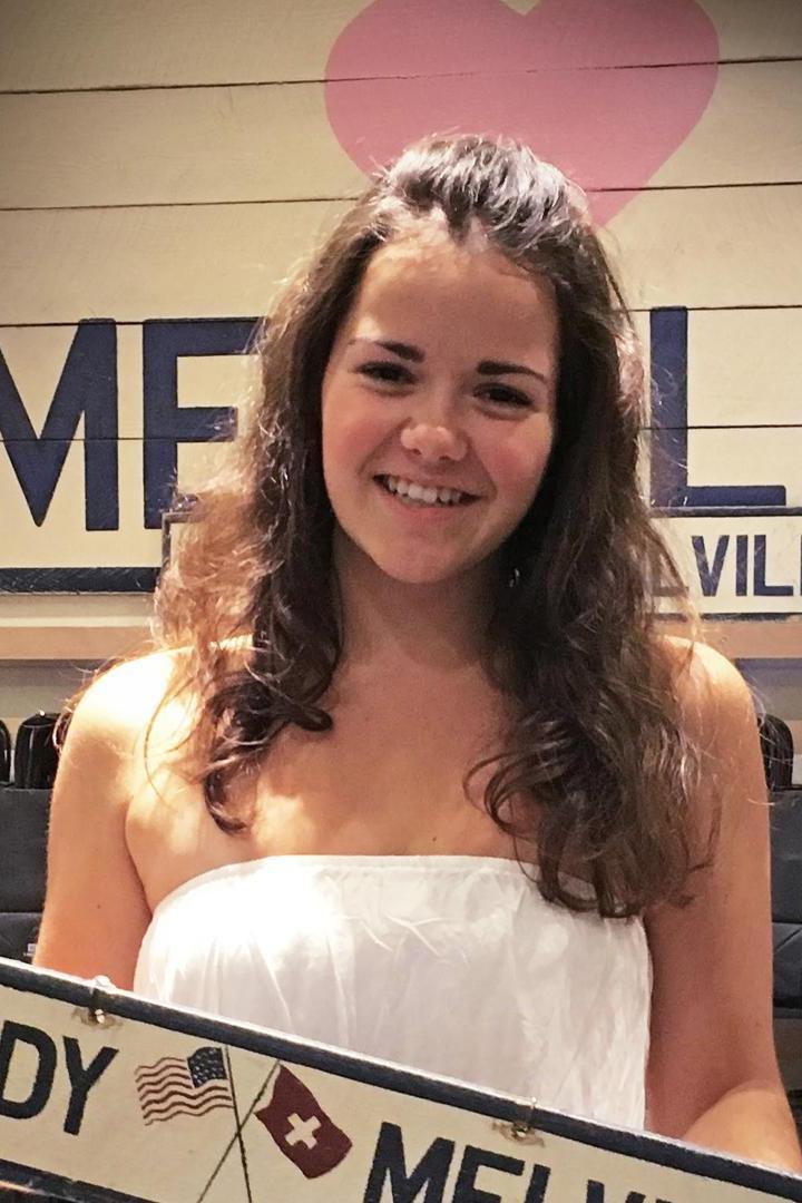 Brandy Hellville & The Cult of Fast Fashion (brandy-hellville-the-cult-of-fast-fashion) Документальный фильм