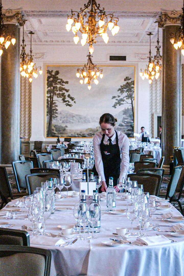 Inside The Balmoral: Scotland's Finest Hotel (inside-the-balmoral-scotlands-finest-hotel) Познавательное