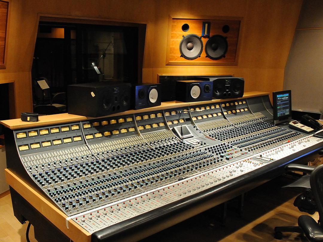 Soundbreaking: история звукозаписи (soundbreaking-istorija-zvukozapisi) Документальный сериал