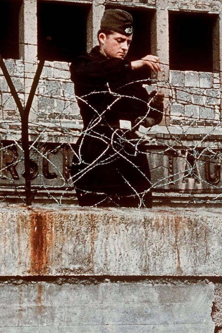 Die Mauer – Berlin 1961-63 (die-mauer-berlin-1961-63) Документальный сериал