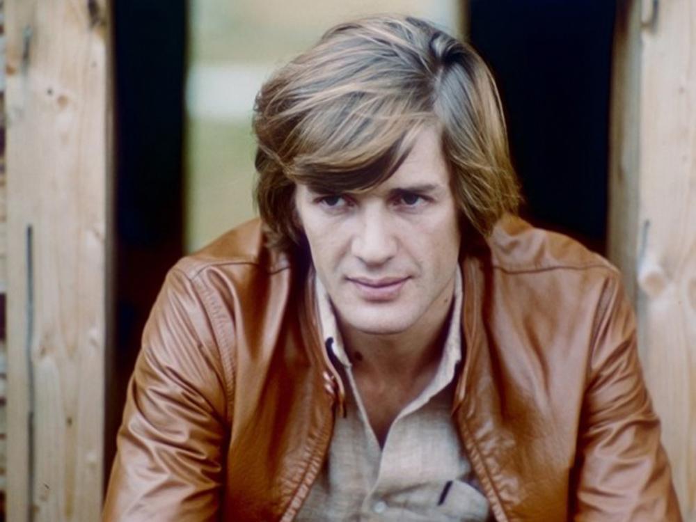 Александр Абдулов. Самый обаятельный и привлекательный (aleksandr-abdulov-samyj-obajatelnyj-i-privlekatelnyj) Документальный фильм