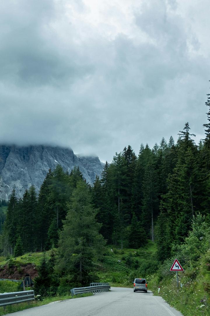 Прогулка на квадроциклах в горах Красной Поляны (progulka-na-kvadrotsiklah-v-gorah-krasnoj-poljany) Досуг, хобби