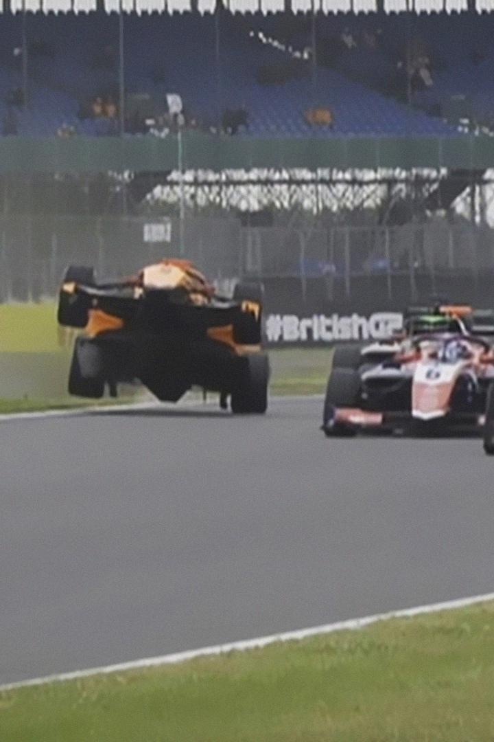 British F3: Feature (british-f3-feature) Досуг, хобби