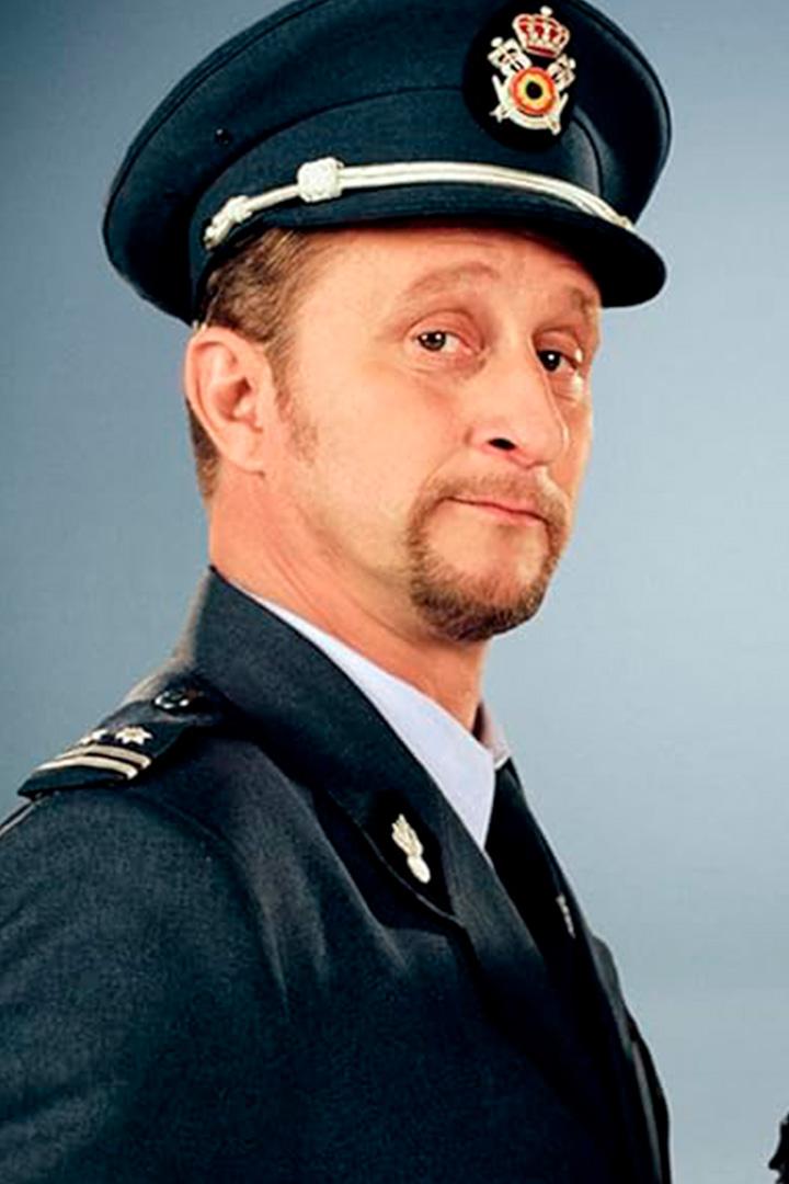 Nothing to Declare (nothing-to-declare) Документальный сериал