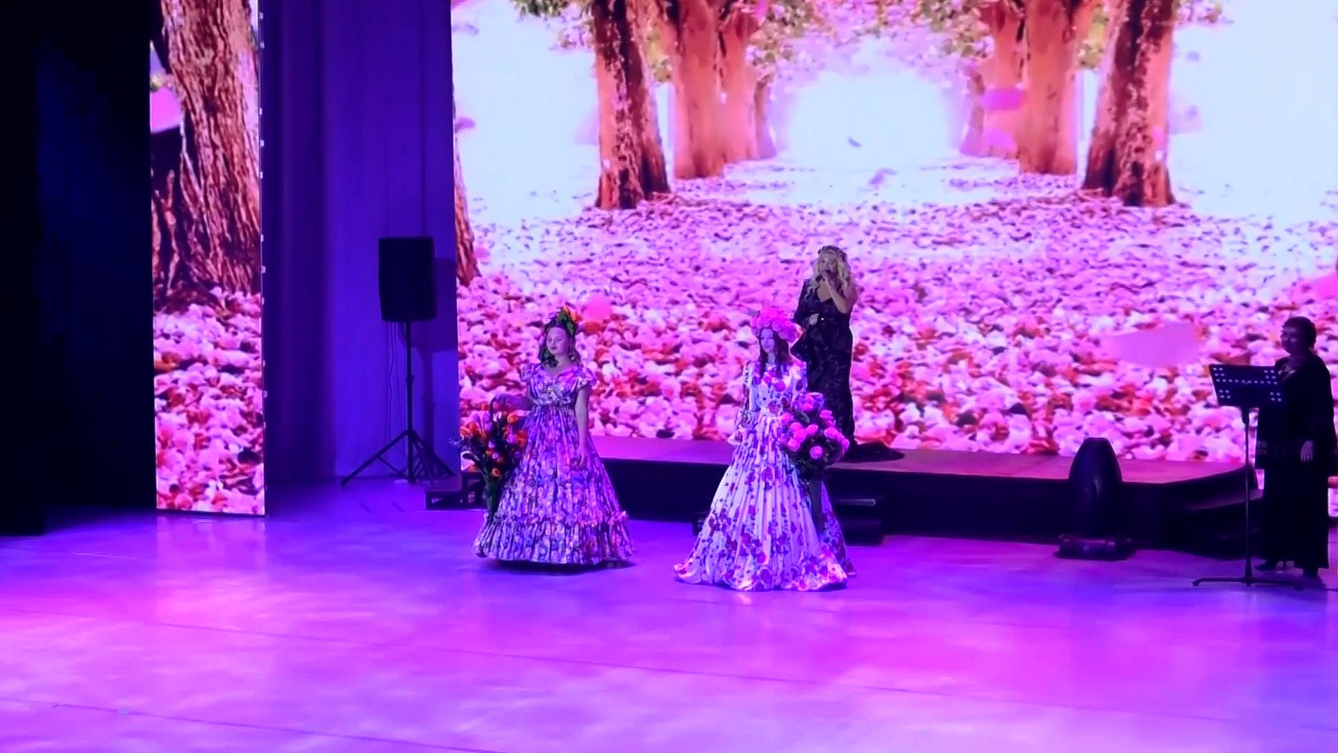 Юбилейный концерт Л. Куриги (jubilejnyj-kontsert-l-kurigi) Музыка