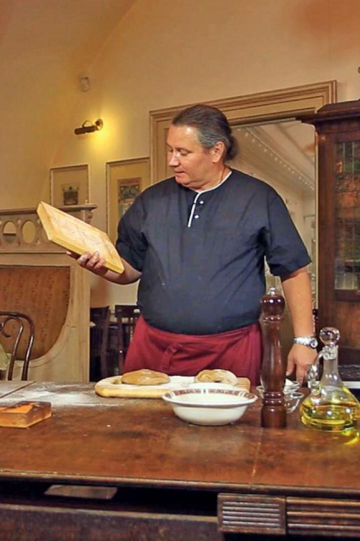 Историк русской кухни Максим Сырников (istorik-russkoj-kuhni-maksim-syrnikov) Документальный фильм