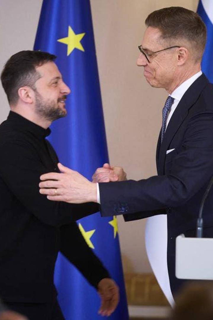 Совместная пресс-конференция президента Украины Владимира Зеленского и президента Финляндии Александра Стубба (sovmestnaja-press-konferentsija-prezidenta-ukrainy-vladimira-zelenskogo-i-prezidenta-finljandii-aleksandra-stubba) Другое