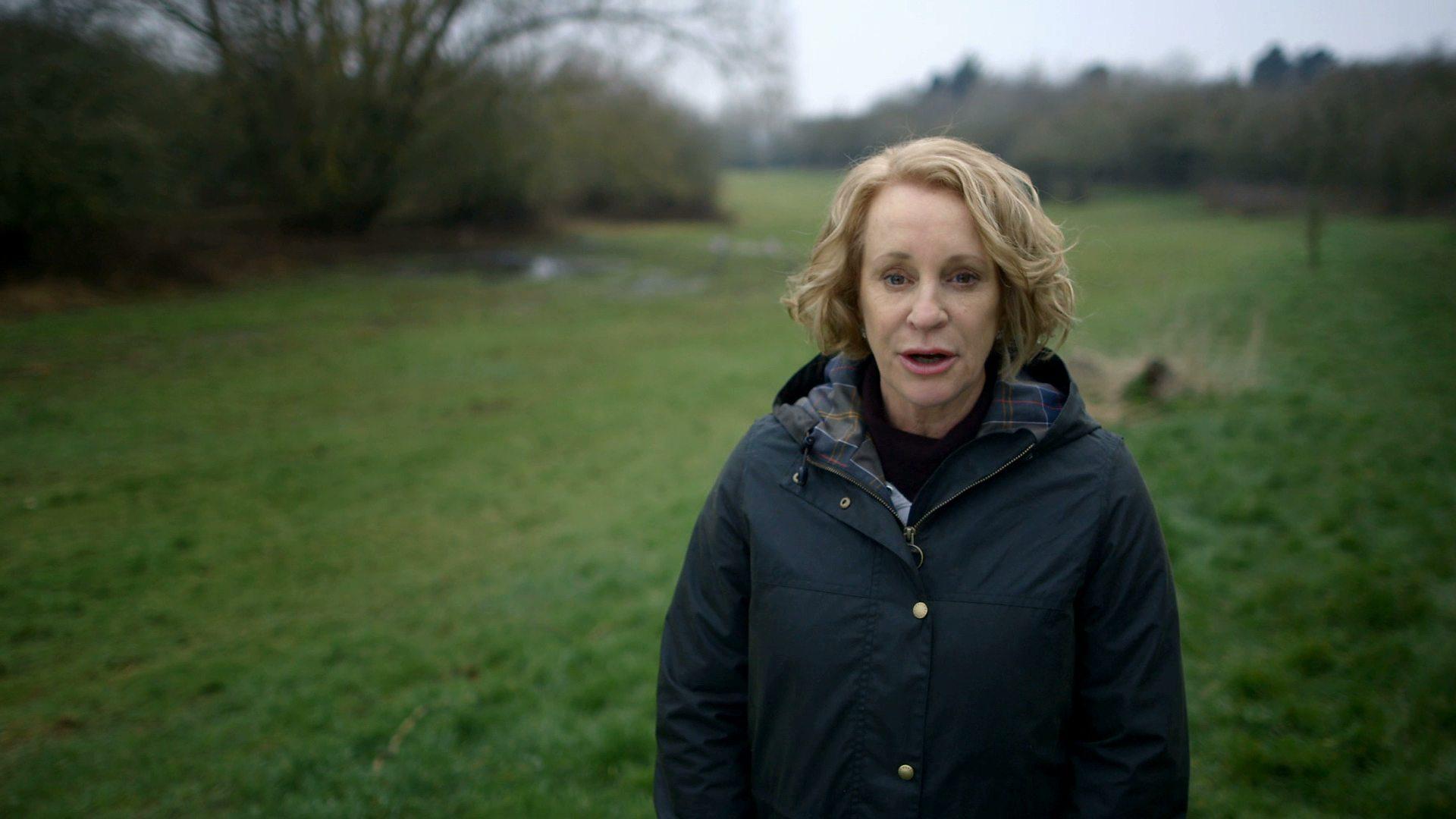 Белая королева и её соперницы (belaja-koroleva-i-ee-sopernitsy) Документальный сериал