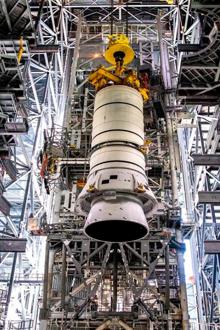 SLS: Ο Υπερ-Πύραυλος της NASA (sls-nasa) Документальный фильм