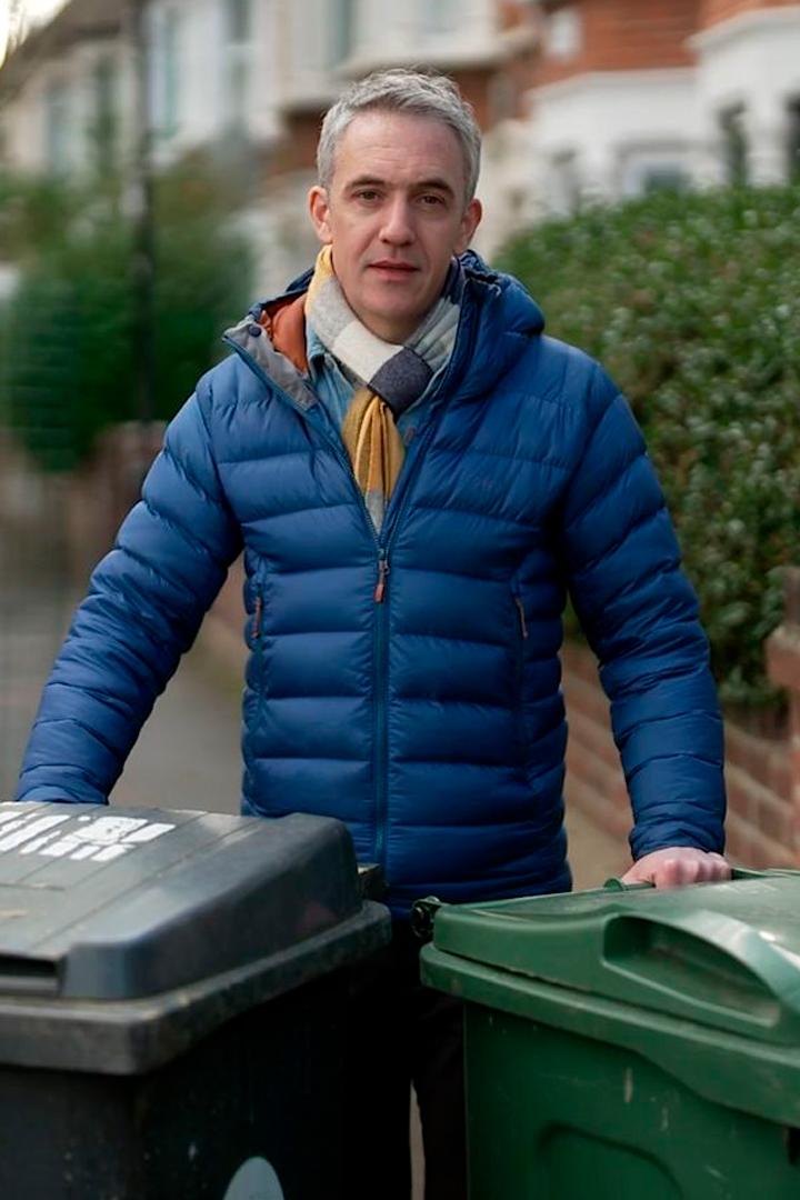 Battle of the Bins: End of Weekly Collections? (battle-of-the-bins-end-of-weekly-collections) Документальный фильм