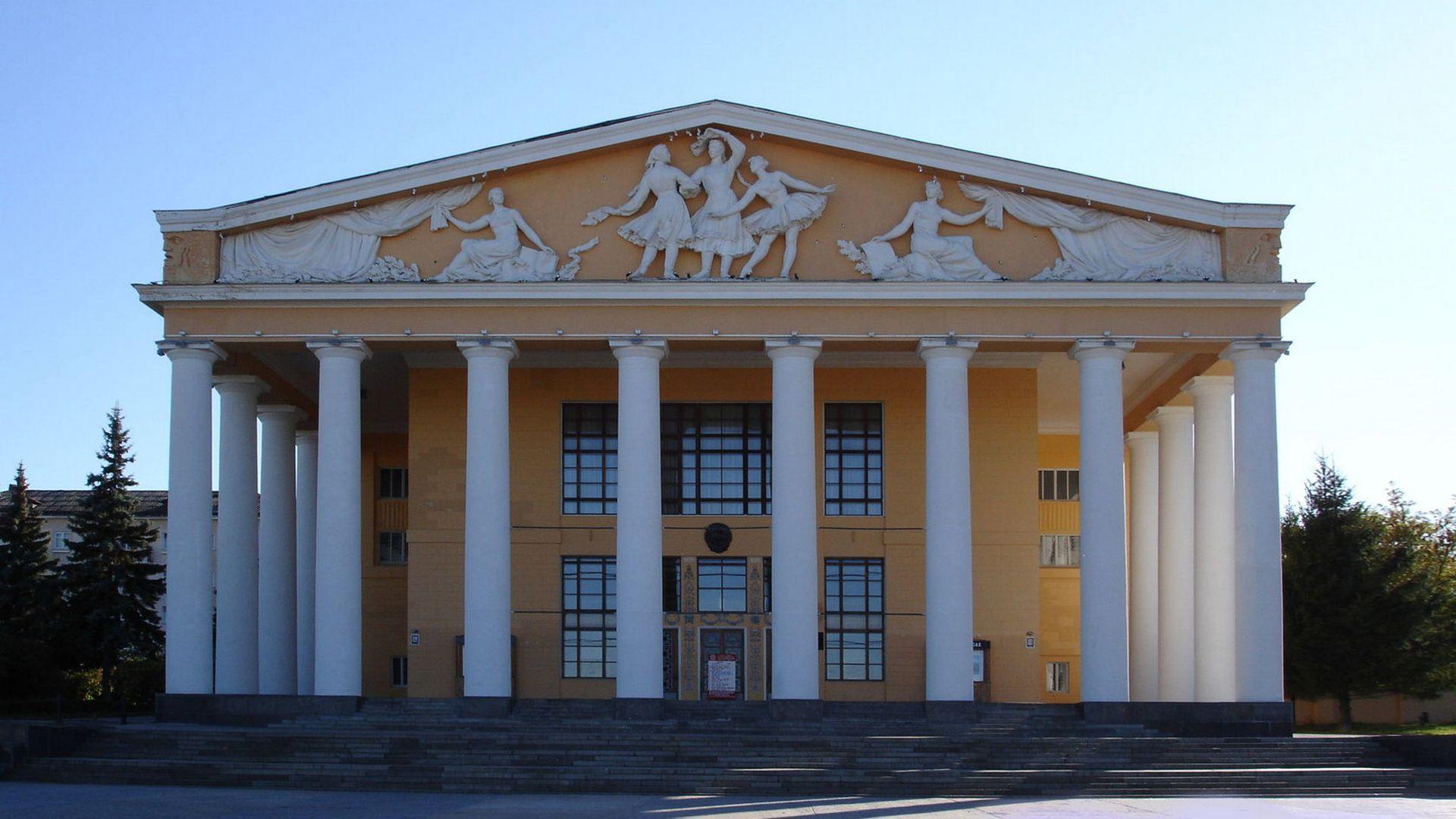 К 100-летию Чувашского драмтеатра. Народный артист СССР Б. Алексеев (k-100-letiju-chuvashskogo-dramteatra-narodnyj-artist-sssr-b-alekseev) Познавательное