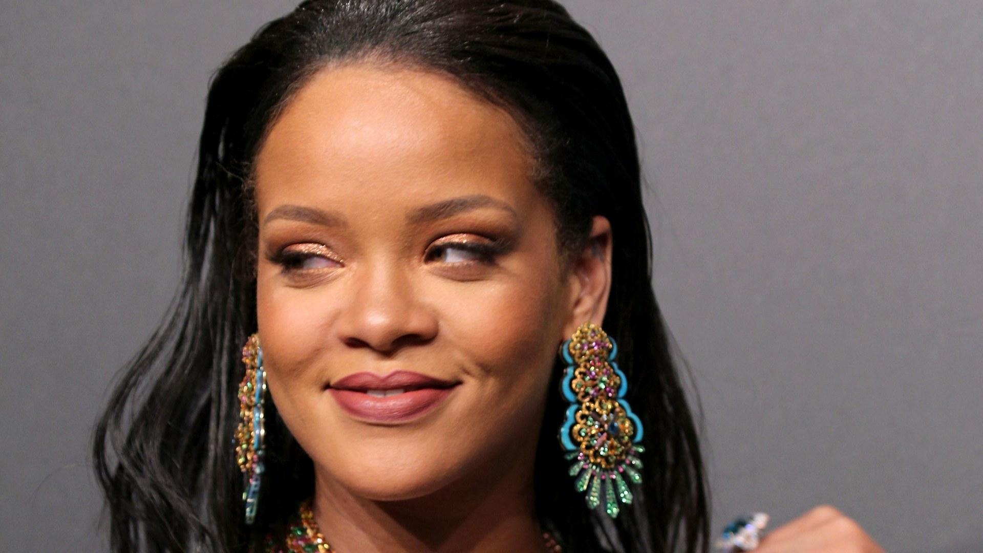 Rihanna: топ-5 (rihanna-top-5) Музыка