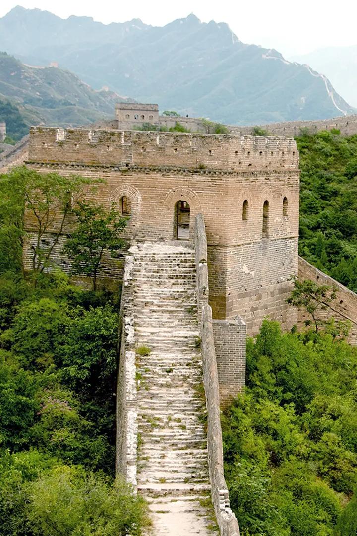 Der Welt größtes Bauwerk: Chinas Große Mauer (der-welt-grtes-bauwerk-chinas-groe-mauer) Документальный фильм