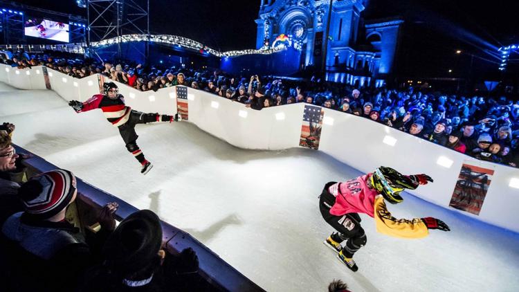 Постер Crashed Ice. Кубок мира по айс-кросс даунхиллу