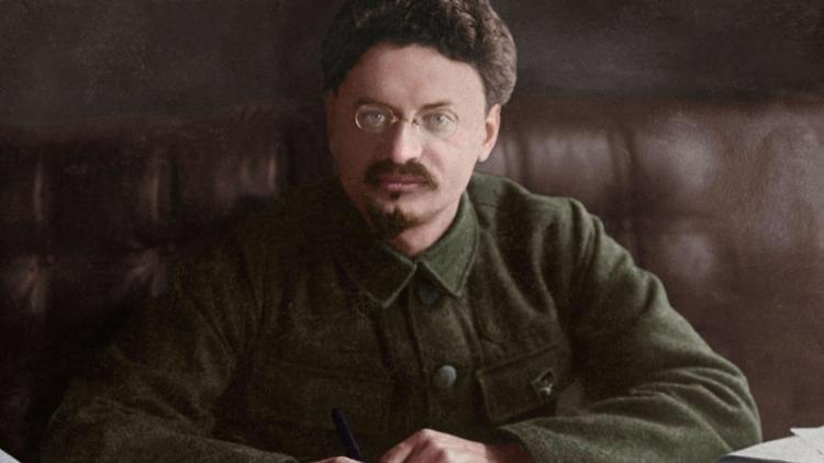 Постер 1917: Один год — две революции