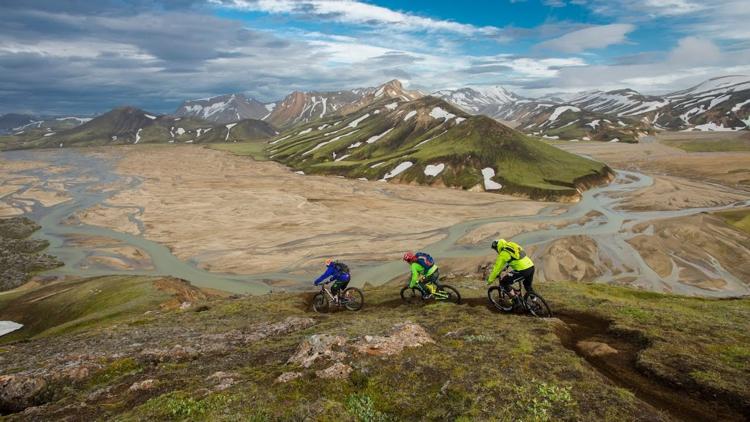 Постер Iceland Traverse. Маунтинбайк