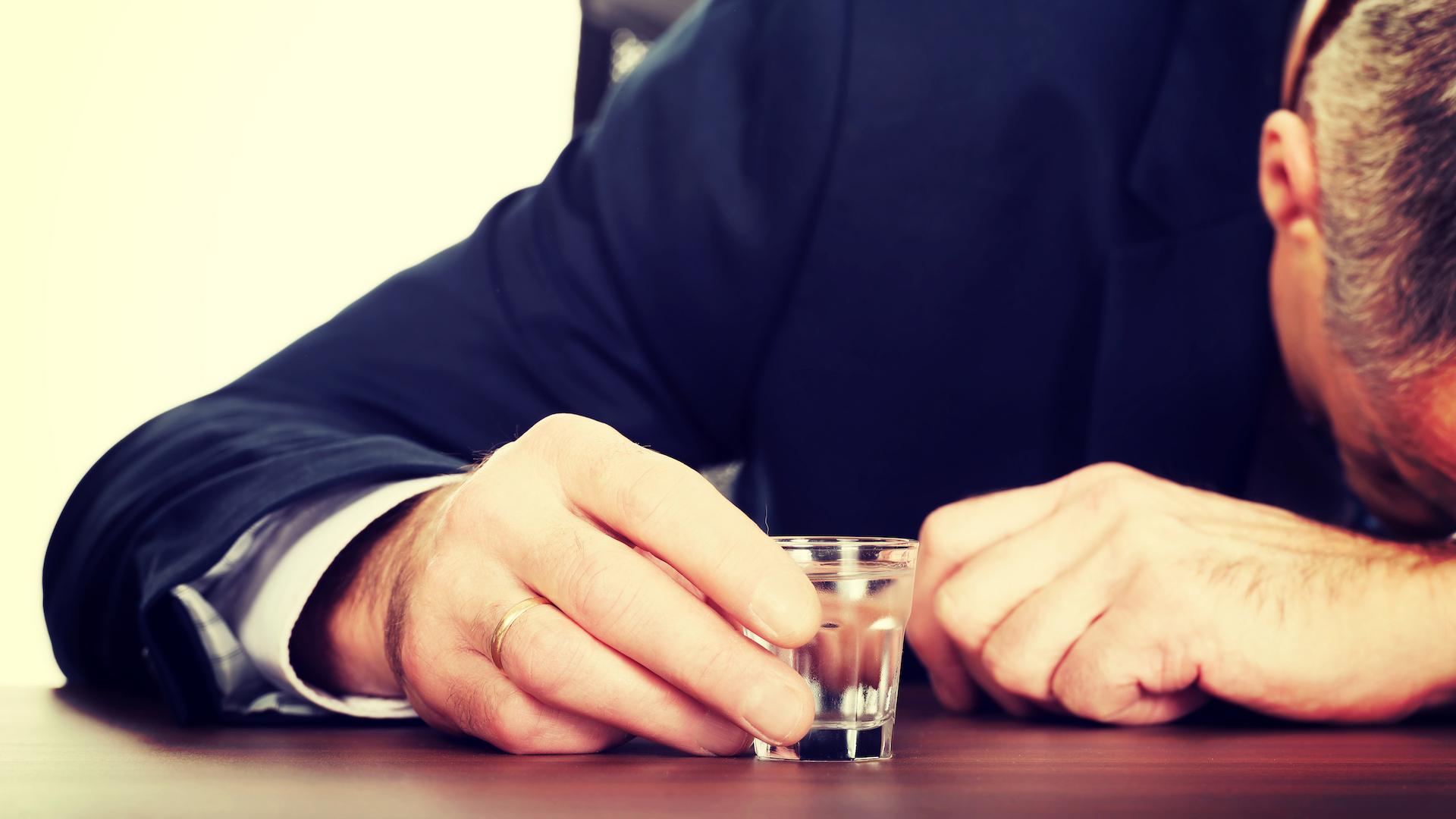 Большая алкогольная болезнь (bolshaja-alkogolnaja-bolezn) Документальный фильм