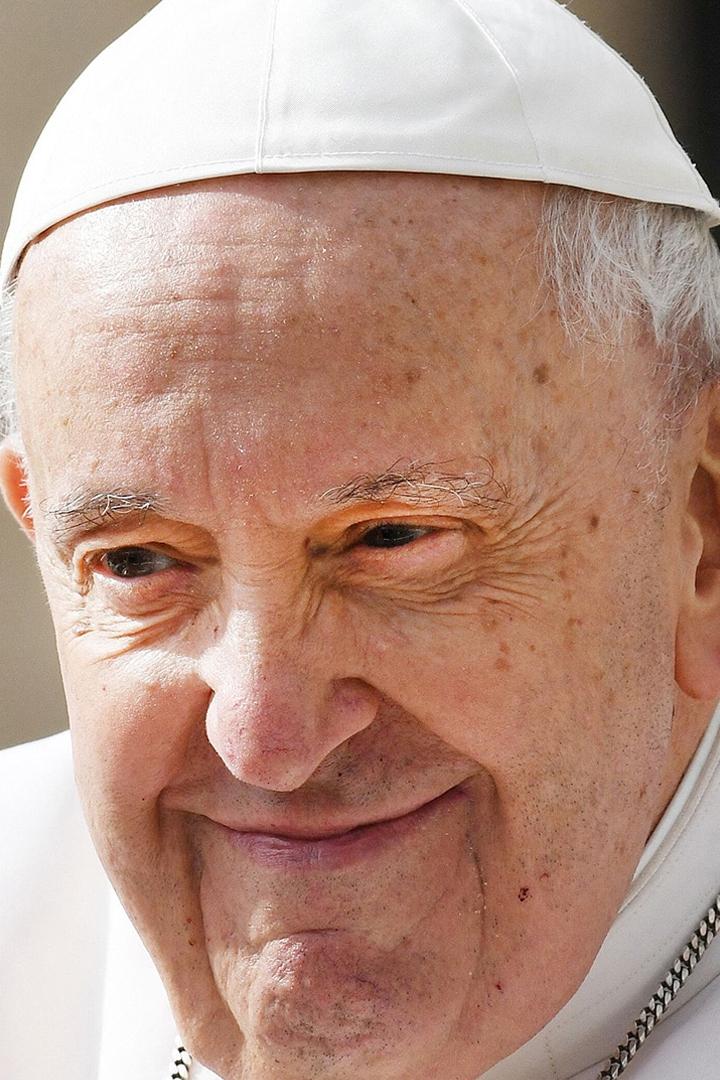 Pope Francis Dies: C4 News Special (pope-francis-dies-c4-news-special) Досуг, хобби