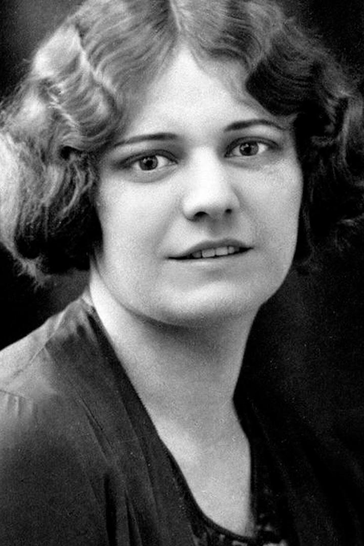Emilie Schindler, femeia din umbră (emilie-schindler-femeia-din-umbr) Документальный фильм