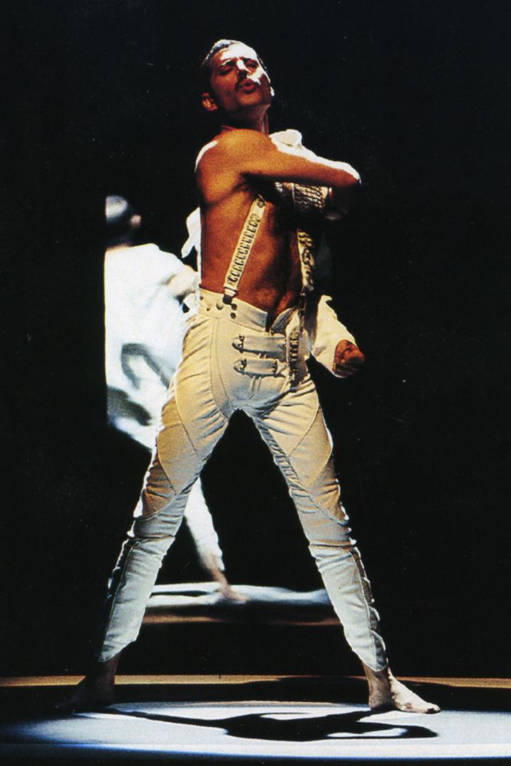 Queen. Living On My Own (Radio Mix) (queen-living-on-my-own-radio-mix) Музыка