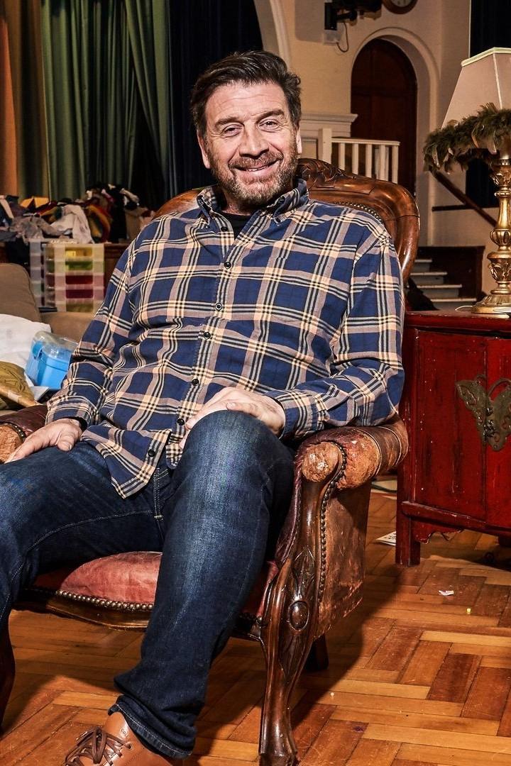 Nick Knowles' Big House Clearout (nick-knowles-big-house-clearout) Познавательное